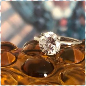 Sterling Lind Co. ring